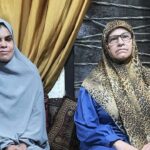 Mother and her daugther.